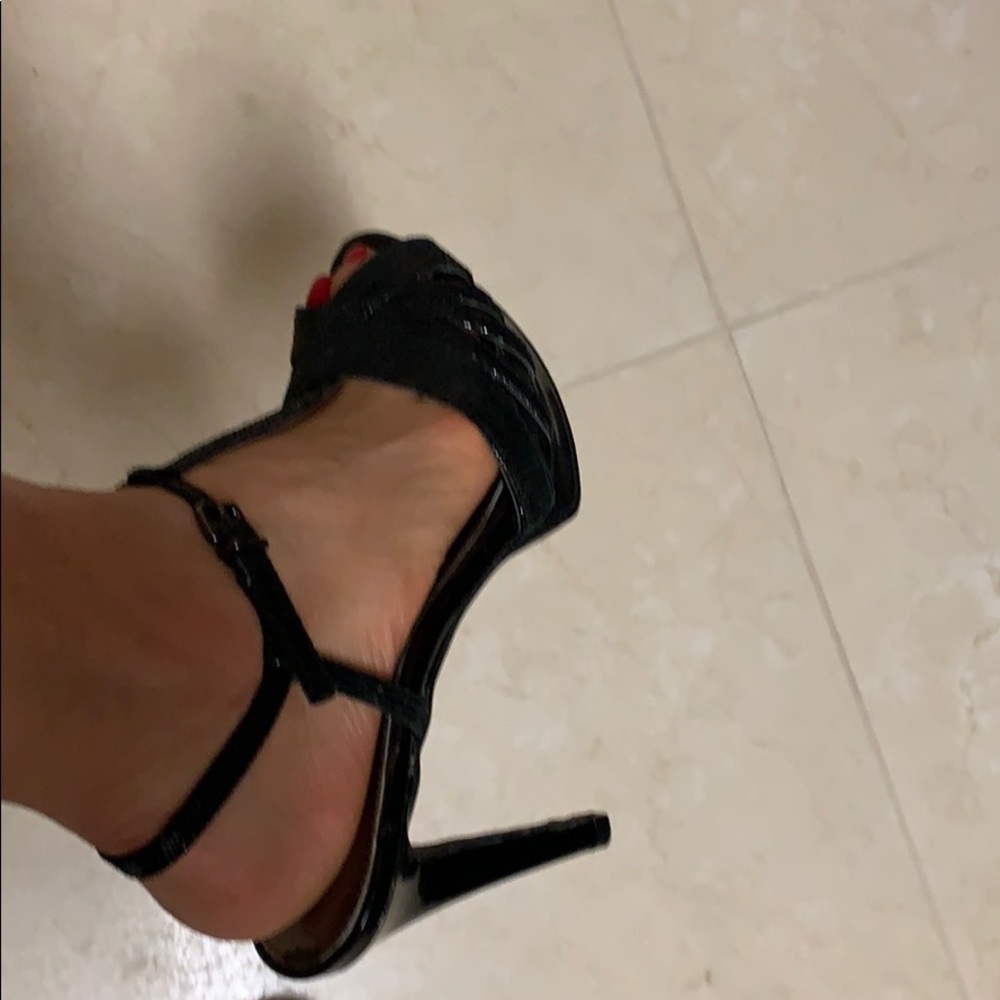 Black Antonio Melani shoes size 8.5